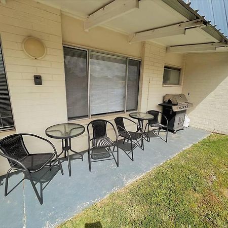 Three Palms Apartments Unit 2 Esperance Luaran gambar